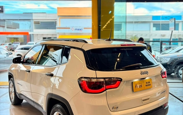 imagem-https://www.socarrao.com.br/sc-vehicle-images-prod/3200865/1786628063278-181b6c8b-6df3-4baa-bc7d-acb9f8ce9b8c.jpg