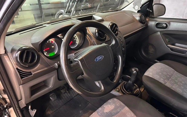 imagem-https://www.socarrao.com.br/sc-vehicle-images-prod/3201576/1788183674275-a5e59c731f9e48dfb0a8207f93d422dd_1786631067859.jpg