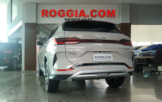 imagem-https://www.socarrao.com.br/sc-vehicle-images-prod/3201771/1789660460869-c6c8fdbd-ca5e-4d0b-866a-52073a7b39a8.jpg