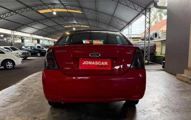 imagem-https://www.socarrao.com.br/sc-vehicle-images-prod/3201779/1786630851870-8193232_10_B_de28d75fbe.jpeg