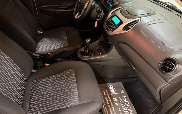 imagem-https://www.socarrao.com.br/sc-vehicle-images-prod/3201874/1786630853814-V2hhdHNBcHAgSW1hZ2UgMjAyNi0wOC0xMSBhdCAxMC4yNy4yOCAoMykuanBlZw.jpeg