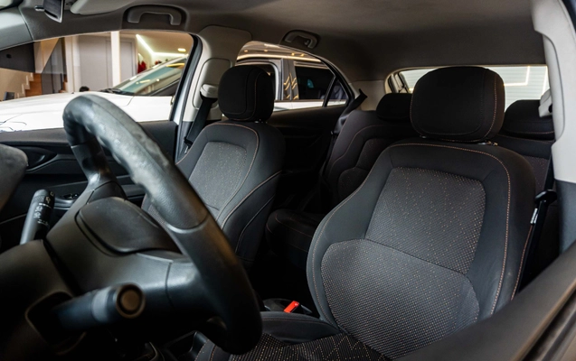 imagem-https://www.socarrao.com.br/sc-vehicle-images-prod/3201880/1786630880851-d80c4fda-5c74-4b70-8be7-7f149764bdc5.jpg