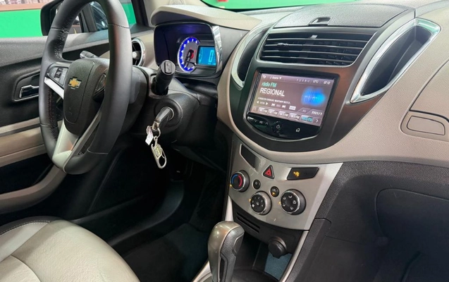 imagem-https://www.socarrao.com.br/sc-vehicle-images-prod/3202063/1788976161647-gb-36c173b.jpeg