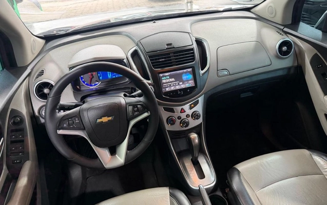 imagem-https://www.socarrao.com.br/sc-vehicle-images-prod/3202063/1788976161651-gb-26b908e.jpeg