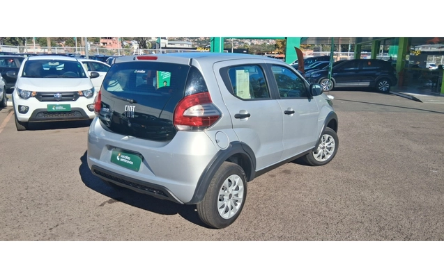 imagem-https://www.socarrao.com.br/sc-vehicle-images-prod/3202180/1786631925024-1_113831.jpg
