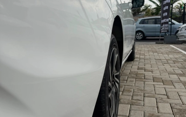 imagem-https://www.socarrao.com.br/sc-vehicle-images-prod/3202182/1786631953453-V2hhdHNBcHAgSW1hZ2UgMjAyNi0wOC0xMyBhdCAxMC40Ny40NCAoMSkuanBlZw.jpeg