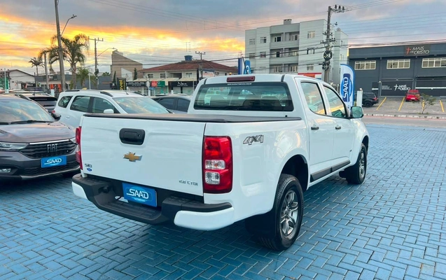 imagem-https://www.socarrao.com.br/sc-vehicle-images-prod/3202535/1788898120223-73da48c906164c3cbcea1b504cdc5ead_1786538753983.jpg