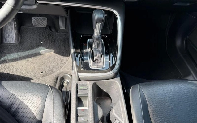 imagem-https://www.socarrao.com.br/sc-vehicle-images-prod/3202575/1788527305863-8376080_19_B_77474ccd74.jpeg