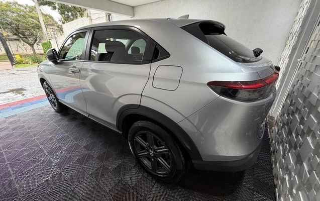imagem-https://www.socarrao.com.br/sc-vehicle-images-prod/3202699/1789563316920-8375294_1_B_9aa9fcb5de.jpeg