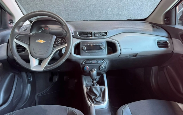 imagem-https://www.socarrao.com.br/sc-vehicle-images-prod/3202879/1786633659154-V2hhdHNBcHAgSW1hZ2UgMjAyNi0wOC0xMSBhdCAxNC40MS4zMCAoMykuanBlZw.jpeg