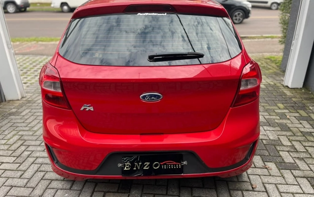 imagem-https://www.socarrao.com.br/sc-vehicle-images-prod/3203104/1786635080659-vehicle_image_1786635055_7e92cd946351188bcf58398e89543b5f.jpeg