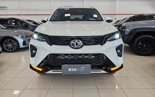 imagem-https://www.socarrao.com.br/sc-vehicle-images-prod/3204024/1789654294254-uTbaDs14OIoLjDwrOXggHmj2TBLE37xs.jpg