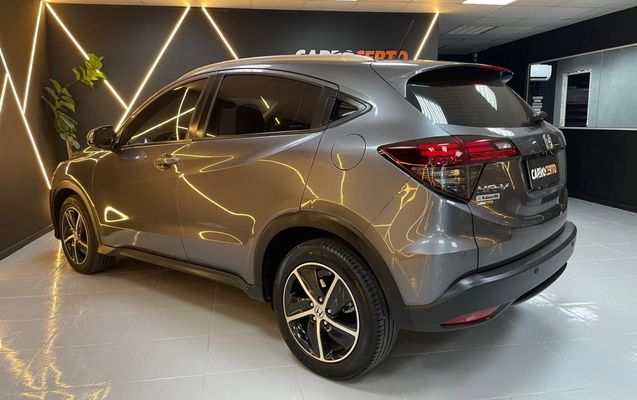 imagem-https://www.socarrao.com.br/sc-vehicle-images-prod/3204380/1786637421768-c0ChBg3RAZXIgvq7HDJYCR9KLQ6rbhWV.jpg