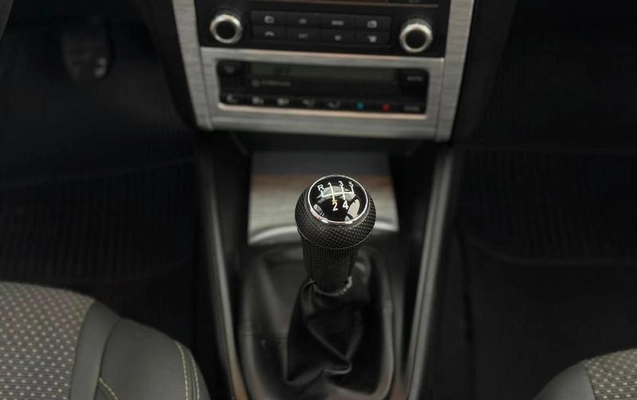 imagem-https://www.socarrao.com.br/sc-vehicle-images-prod/3204426/1790110046686-8376334_2_B_7fbf94dfd6.jpeg