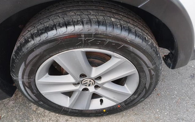 imagem-https://www.socarrao.com.br/sc-vehicle-images-prod/3204479/1786637915398-8325621_8_B_2a48893225.jpeg