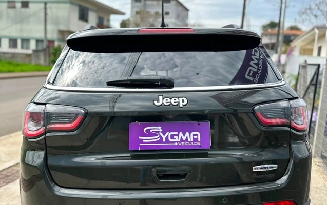 imagem-https://www.socarrao.com.br/sc-vehicle-images-prod/3204824/1786638456635-561e29f87fc54f1cb48021c184d5992d_1786638345819.jpg