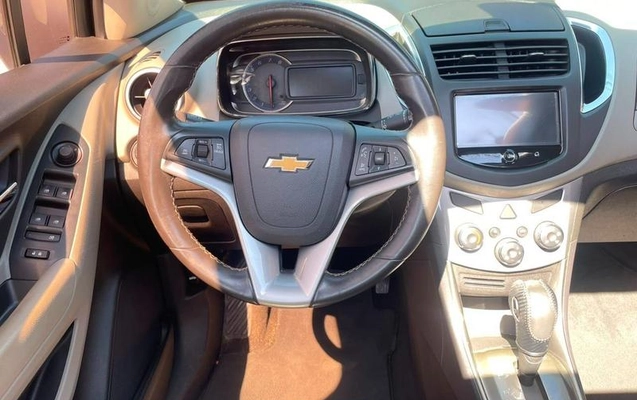 imagem-https://www.socarrao.com.br/sc-vehicle-images-prod/3204838/1787343870151-8376409_9_B_79c5d82606.jpeg