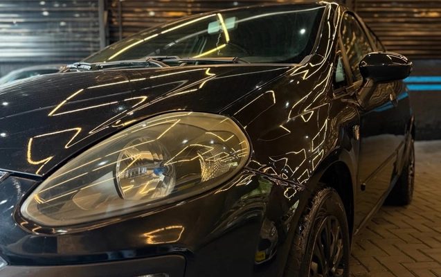 imagem-https://www.socarrao.com.br/sc-vehicle-images-prod/3204974/1786639042142-MTM1Y2QwZWItMmYzNi00ZGQ5LTg2YzAtMWU2ZmZmNGI3NGVjLmpwZWc.jpeg