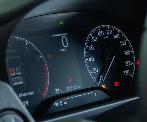 imagem-https://www.socarrao.com.br/sc-vehicle-images-prod/3204975/1789661169107-8376563_9_B_321673765e.jpeg