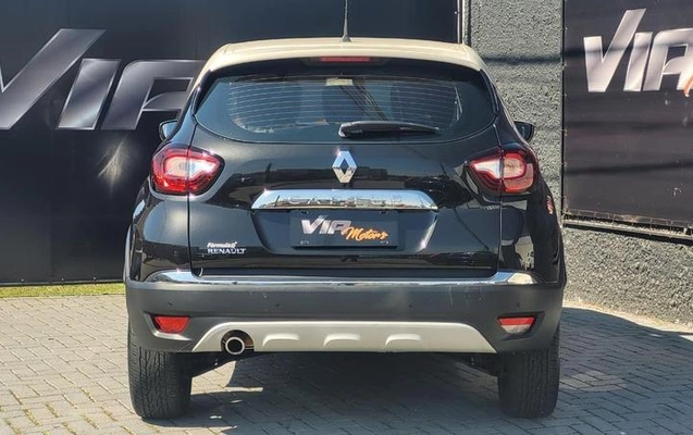 imagem-https://www.socarrao.com.br/sc-vehicle-images-prod/3205031/1787343876369-8376585_15_B_8acb92df64.jpeg