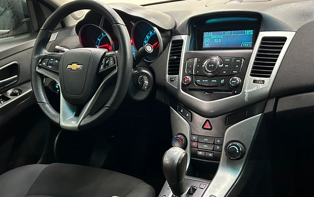 imagem-https://www.socarrao.com.br/sc-vehicle-images-prod/3205219/1786639686005-a4285c0e-7add-45fe-ac86-097e2081dffe.jpeg