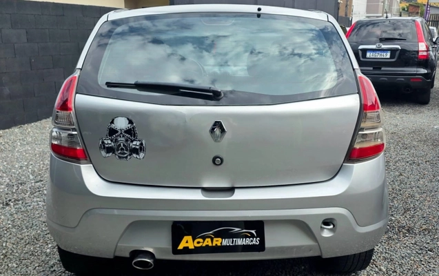 imagem-https://www.socarrao.com.br/sc-vehicle-images-prod/3205319/1789827611694-AWGJLaS9Mjyq7m0VOg4Kq8TmwMwIp9gx.jpg