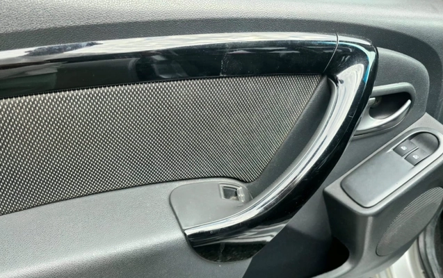 imagem-https://www.socarrao.com.br/sc-vehicle-images-prod/3205319/1789827611705-jSvhamNvEEF9X3p9VaDkmnHvsBbGU6y4.jpg