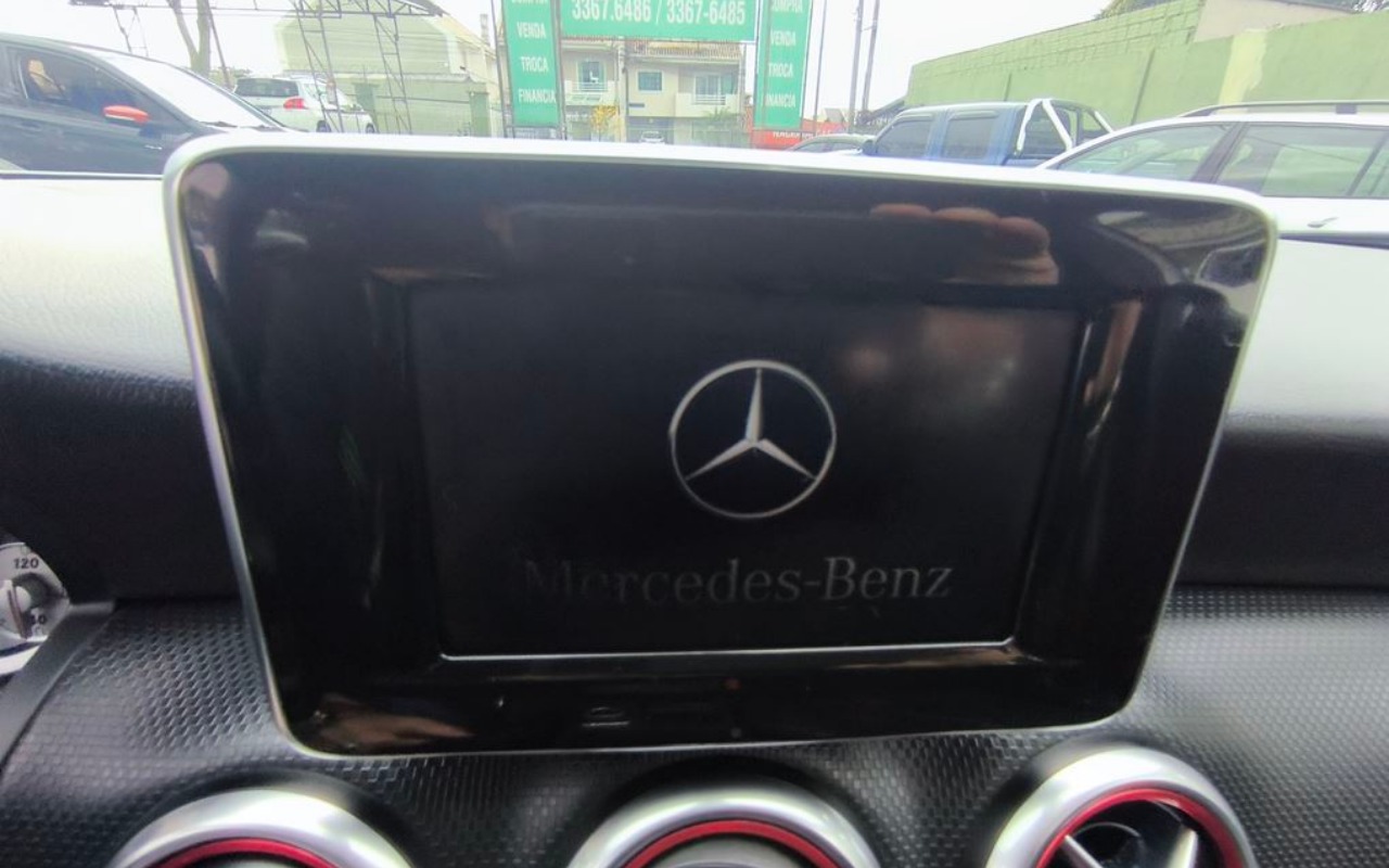 imagem-https://www.socarrao.com.br/sc-vehicle-images-prod/3205321/1786656324504-SU1HXzIwMjYwODEzXzA5NTYyNiAoQ29weSkuanBn.jpg