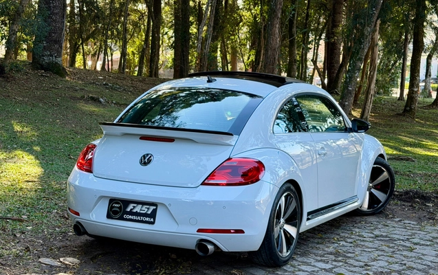 imagem-https://www.socarrao.com.br/sc-vehicle-images-prod/3205470/1786640139756-a8a0ff11-6f70-4a72-bd63-9f165cc2708c.jpg