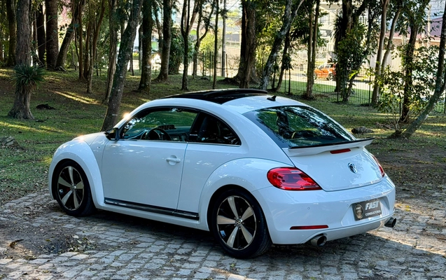 imagem-https://www.socarrao.com.br/sc-vehicle-images-prod/3205470/1786640139762-a5f6e628-2faf-4dfd-a2a9-eee29953bca5.jpg