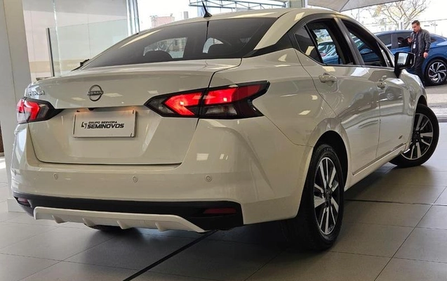 imagem-https://www.socarrao.com.br/sc-vehicle-images-prod/3205471/1786640146807-8376677_8_B_e0b3bb187e.jpeg