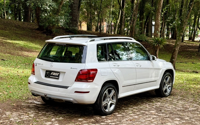 imagem-https://www.socarrao.com.br/sc-vehicle-images-prod/3205482/1792074187052-b1da177d-393f-41a1-98ca-36ce0d49d054.jpg