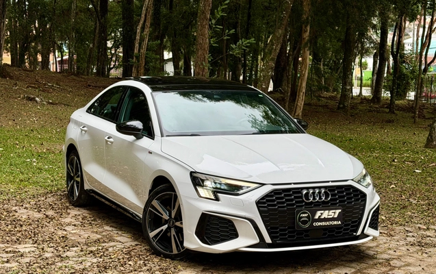 imagem-https://www.socarrao.com.br/sc-vehicle-images-prod/3205484/1786640269492-9aa78bc6-f57d-4066-b2a6-e4b6232123c2.jpg