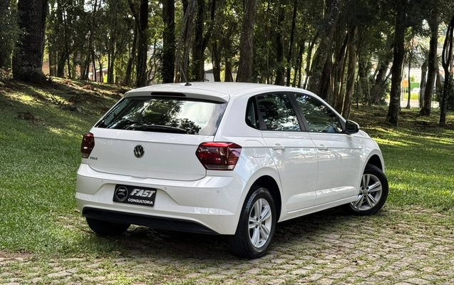 imagem-https://www.socarrao.com.br/sc-vehicle-images-prod/3205521/1786640324267-19155b95-fc8b-41d2-8e48-4a44bd12ae99.jpg