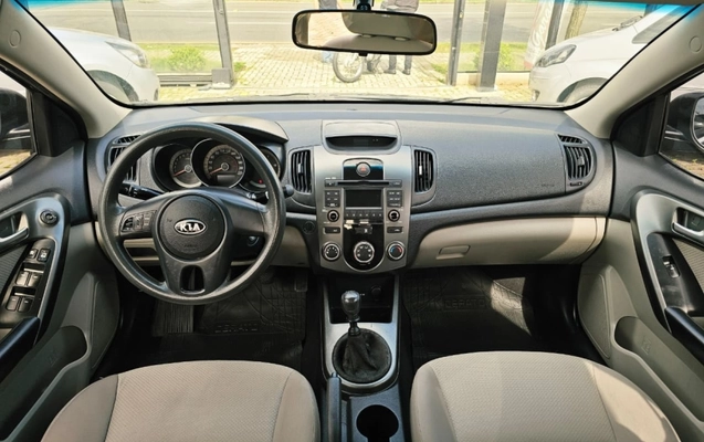 imagem-https://www.socarrao.com.br/sc-vehicle-images-prod/3205806/1786641262400-wqNxLE8NJxURUXxrKRXUoqWXwbZX2q8R.jpg