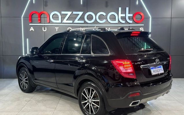 imagem-https://www.socarrao.com.br/sc-vehicle-images-prod/3206344/1786642468267-003_aed71c8f2e1959d82d9f6d0cbaad6da1.jpeg