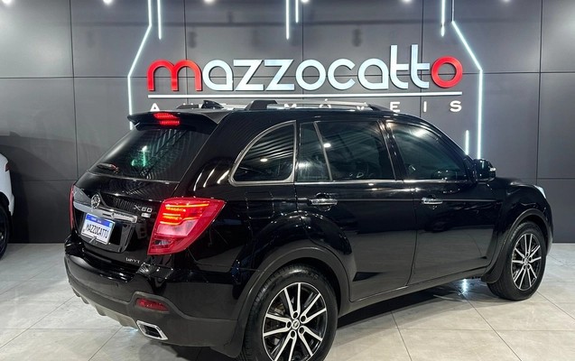 imagem-https://www.socarrao.com.br/sc-vehicle-images-prod/3206344/1786642468269-003_3b45908a0b2bbb845cb6d39173fa83a7.jpeg
