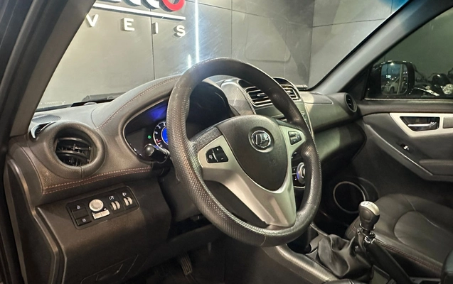 imagem-https://www.socarrao.com.br/sc-vehicle-images-prod/3206344/1786642468270-003_e56e44a81eb885a7d19bb238e93f883c.jpeg
