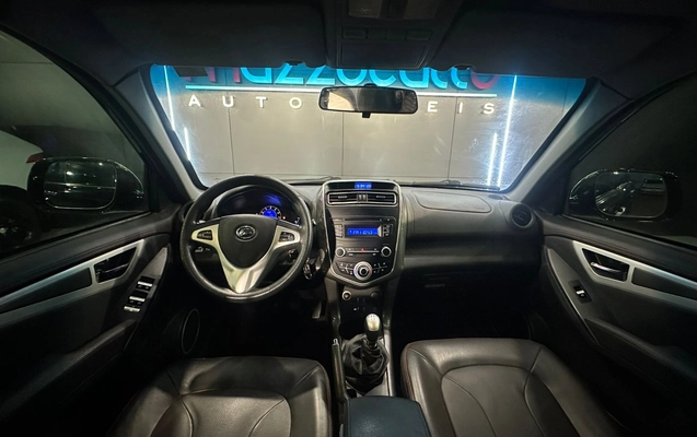 imagem-https://www.socarrao.com.br/sc-vehicle-images-prod/3206344/1786642468272-003_c7971d650b80e8b947c8e036bfc54016.jpeg