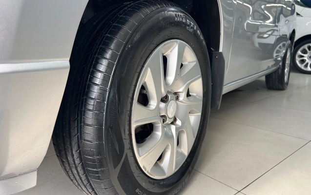 imagem-https://www.socarrao.com.br/sc-vehicle-images-prod/3206387/1786642649716-MWZkZGEzNjctOTc1Zi00N2RjLThhYTAtZmVlMzA5NTJjYzBkLmpwZWc.jpeg