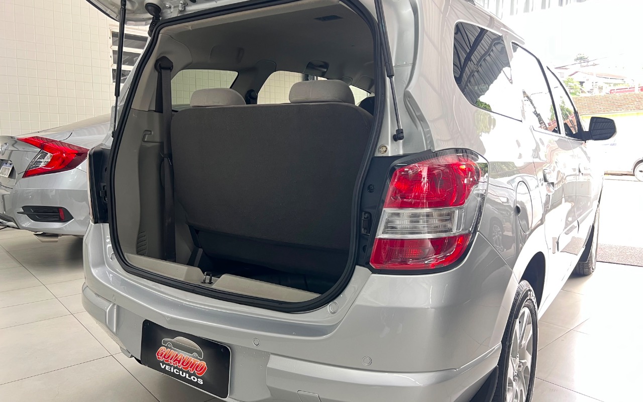 imagem-https://www.socarrao.com.br/sc-vehicle-images-prod/3206387/1786642650183-NjhhZjFiOGQtOGI2Ni00MmVjLWE4MGQtMTMwMmQ2ODVjOTA2LmpwZWc.jpeg