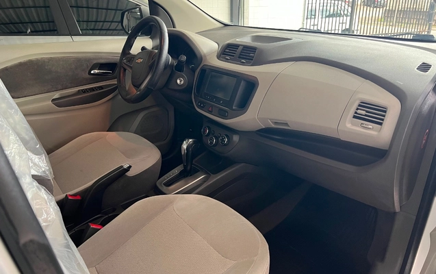 imagem-https://www.socarrao.com.br/sc-vehicle-images-prod/3206387/1786642650303-Zjg3YzZhZGUtZjhjOC00ZWEyLWFiMzQtMjQ5OTJlMGYxNDY4LmpwZWc.jpeg
