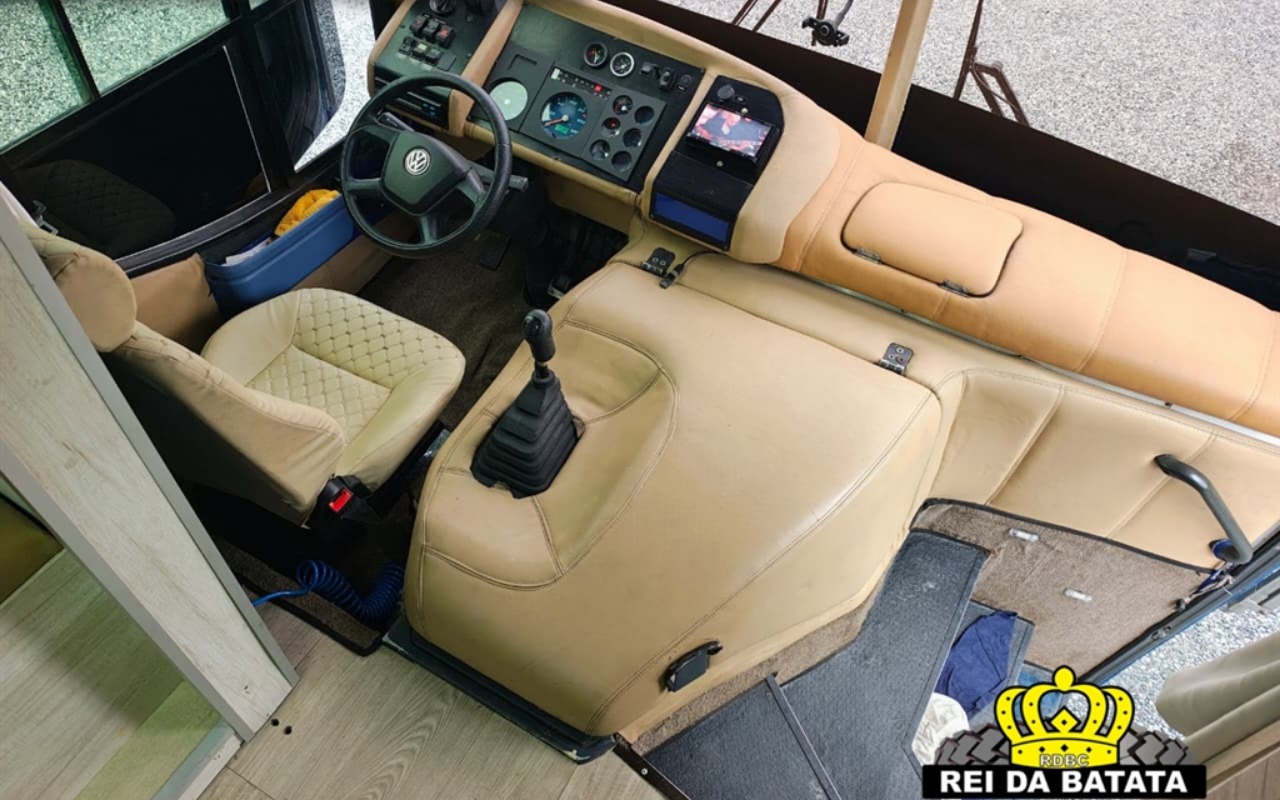 imagem-https://www.socarrao.com.br/sc-vehicle-images-prod/3207138/1786644747027-OC5qcGc.jpg