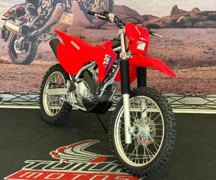Honda CRF 300F 2027 Vermelho — foto 1 de 3