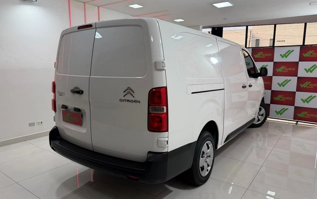 imagem-https://www.socarrao.com.br/sc-vehicle-images-prod/3207383/1786645323930-fe3778db-e521-42de-8923-538ef516c8e1.jpg