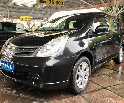 Nissan LIVINA 2013 Preto — foto 1 de 3