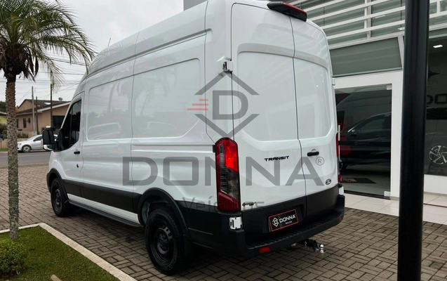 imagem-https://www.socarrao.com.br/sc-vehicle-images-prod/3207413/1786645463639-16bc22a16c14439089178403b06dae6a_1786645353342.jpg