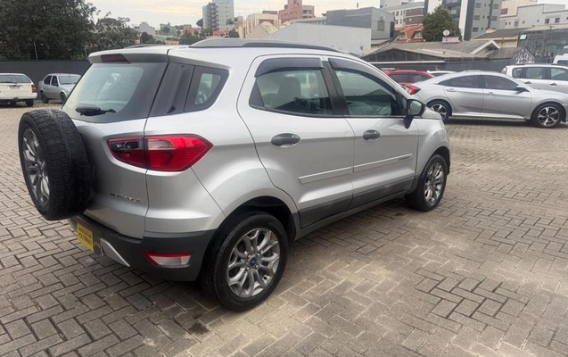 imagem-https://www.socarrao.com.br/sc-vehicle-images-prod/3207511/1787415830232-8377426_6_B_58e84f8937.jpeg