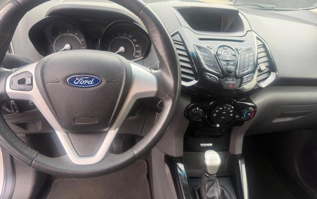 imagem-https://www.socarrao.com.br/sc-vehicle-images-prod/3207511/1787415830244-8377426_16_B_9826dc4869.jpeg