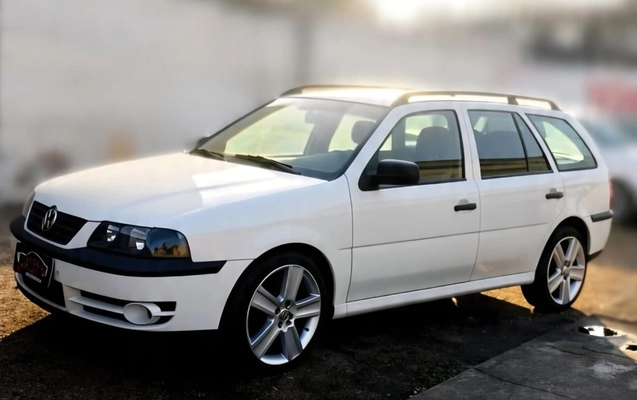 imagem-https://www.socarrao.com.br/sc-vehicle-images-prod/3207604/1786646487544-1_032921.jpg